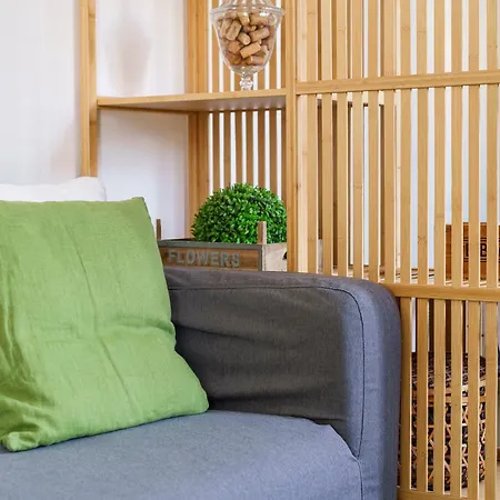 Timo Loft, Appartement *